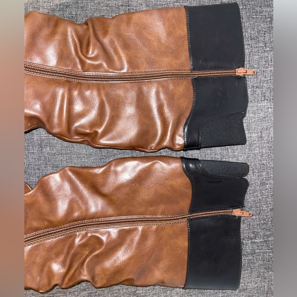 Nine West - Brown Boots with Black Top - Size 7.5 - Picture 5 of 11